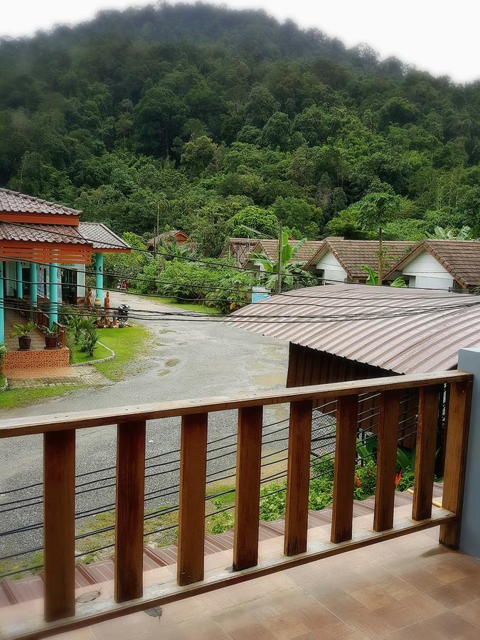 Khao-Sok Bed And Breakfast Khao Sok National Park エクステリア 写真